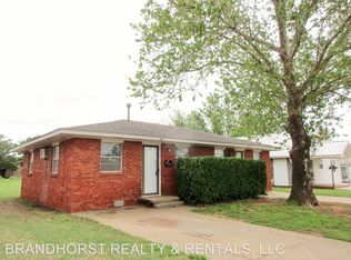 512 N Illinois St, Weatherford, OK 73096