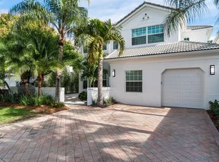 Aventura Estates, Aventura, FL 33180