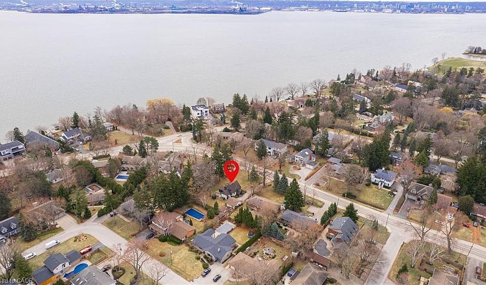 1st image of 623 King Rd