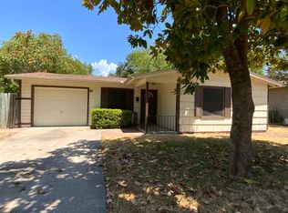 2702 W Avenue R, Temple, TX 76504