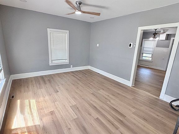 3rd image of 14-16 Grand St