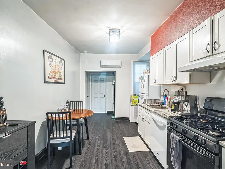 1210 S 11th St #1 — Photo 7