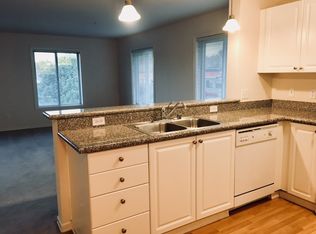 1220 N 45th St APT 405, Seattle, WA 98103