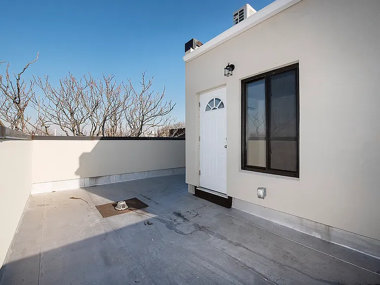 98 Patchen Ave #4B — Photo 9
