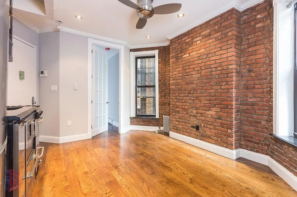 3 West 103rd Street — Photo 1