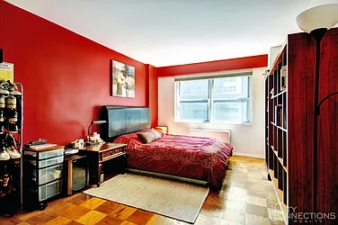 Rented by City Connections Realty