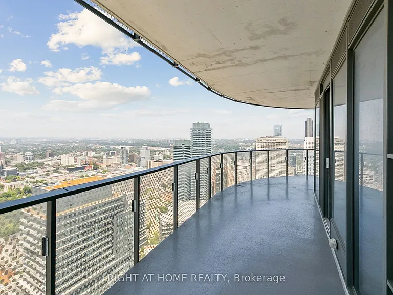 11 Wellesley St W #5408 — Photo 17