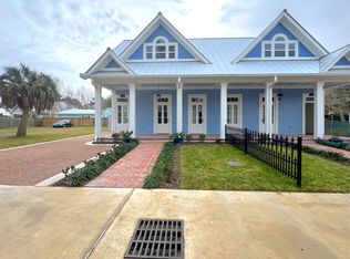 336 State St #A, Bay Saint Louis, MS 39520