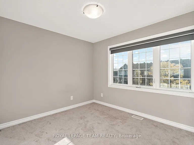 619 Geranium Walk — Photo 31