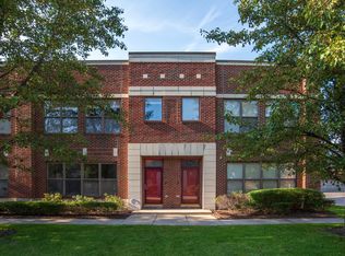 57 Pallister St, Detroit, MI 48202