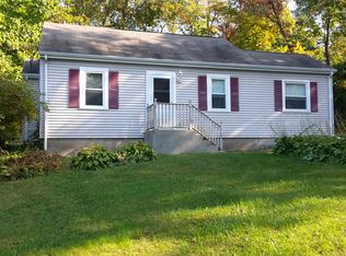 21 Vernon St, East Haven, CT 06512