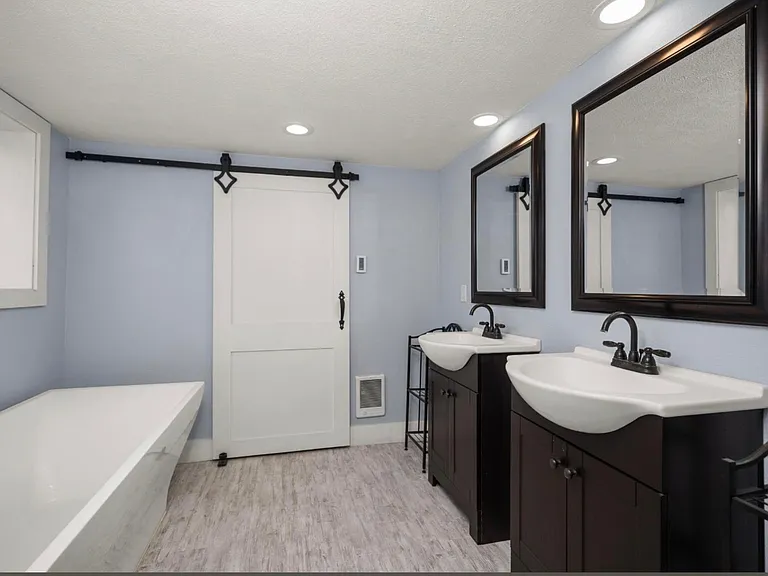 21910 W Bannock Ave — Photo 40