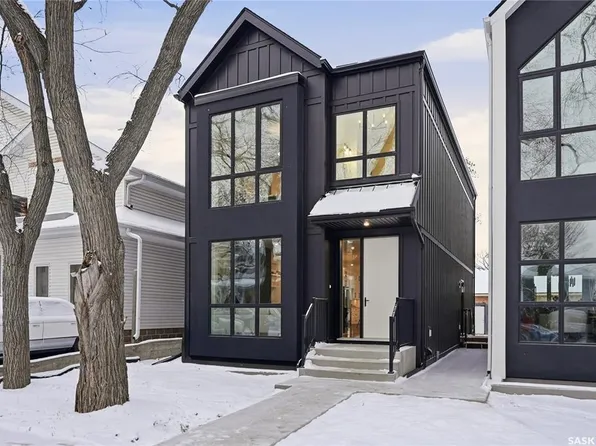 1137 13th STREET E, Saskatoon, SK S7H 0B8