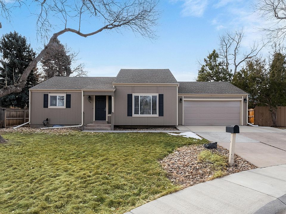 1st image of 5025 E Weaver Ave