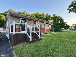 2 E Edinburgh Dr, New Castle, DE 19720