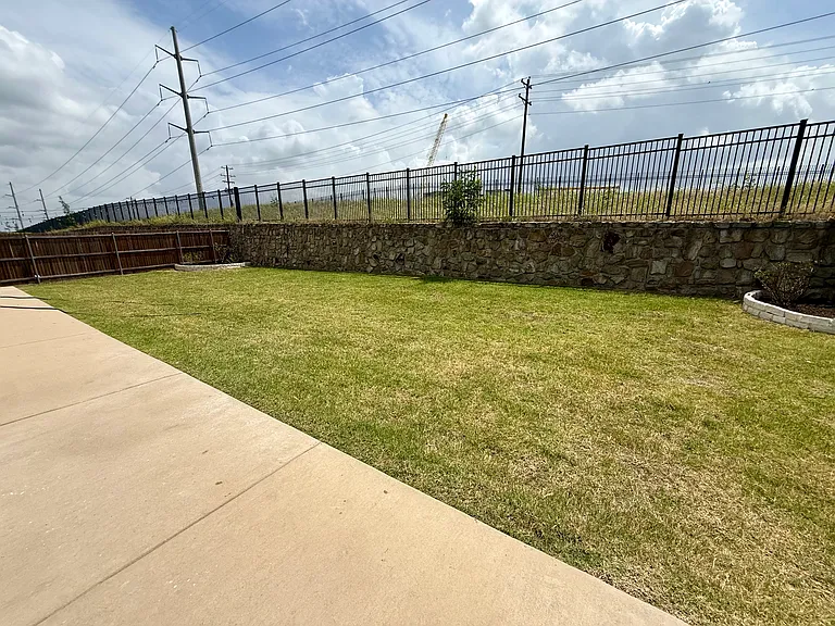 14792 Speargrass Dr — Photo 18