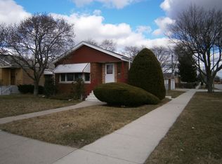 545 Frederick Ave, Bellwood, IL