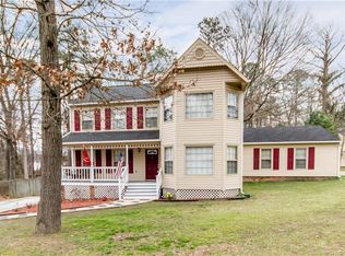 2725 Perdue Ave, Chester, VA 23831