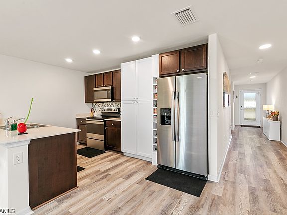 4th image of 2727 Foralesca Ct