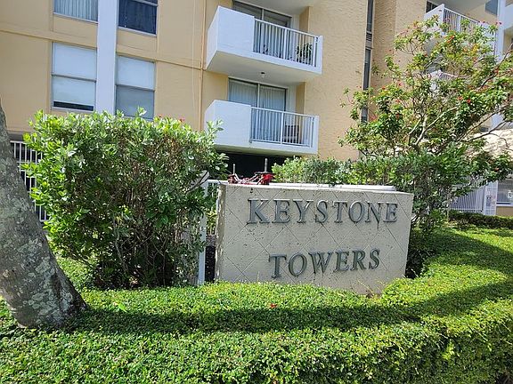 2nd image of 2020 NE 135th St APT 1007
