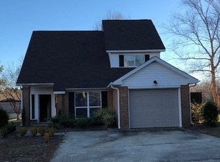 206 Swing Ct, Raeford, NC 28376