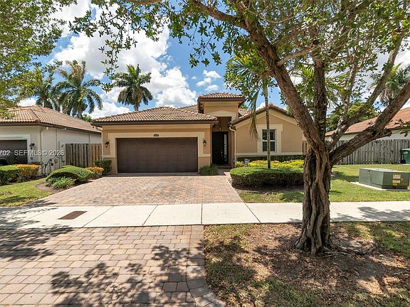 2nd image of 25180 SW 119th Ave