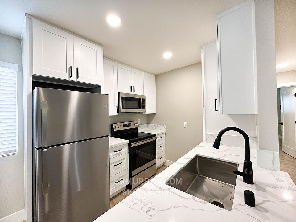 1st image of 4161 37th St APT 15