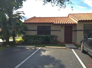 11250 SW 57th Cir, Fort Lauderdale, FL 33330