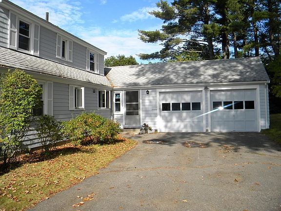 2nd image of 4 Orchard Dr