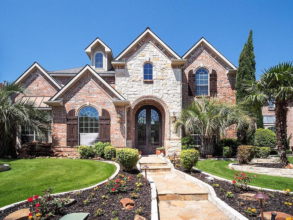 1st image of 1011 Plum Dr