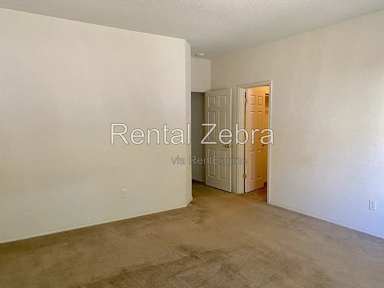 2645 Mira Ct — Photo 6
