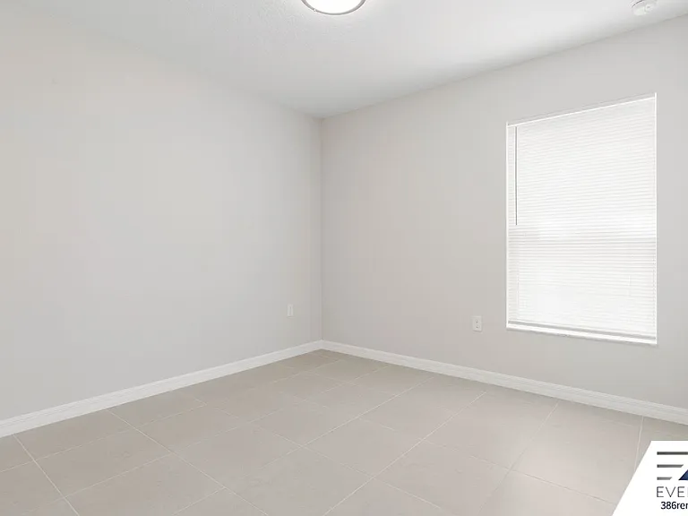 24 Untermeyer Pl #B — Photo 23