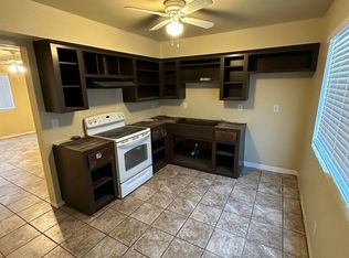 3447 W Henson St #3, Riverdale, CA 93656