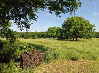 378 Roy Ayres Rd, Bells, TX 75414