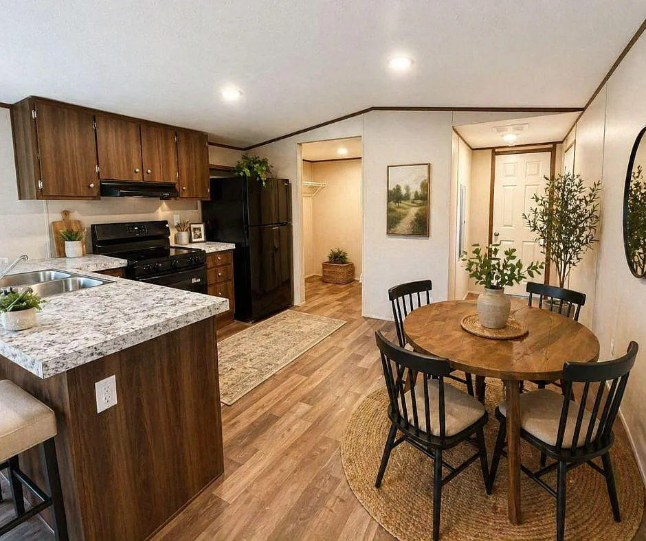 Rocky Top Estates — Photo 1