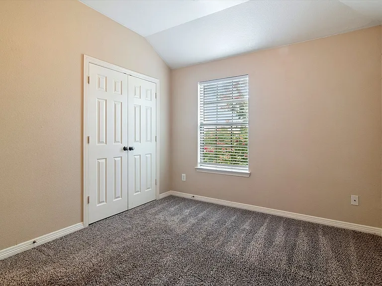 4621 Brighton Dr — Photo 20