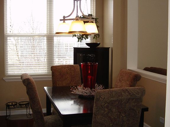 4th image of 243 Pleasant Plains Dr