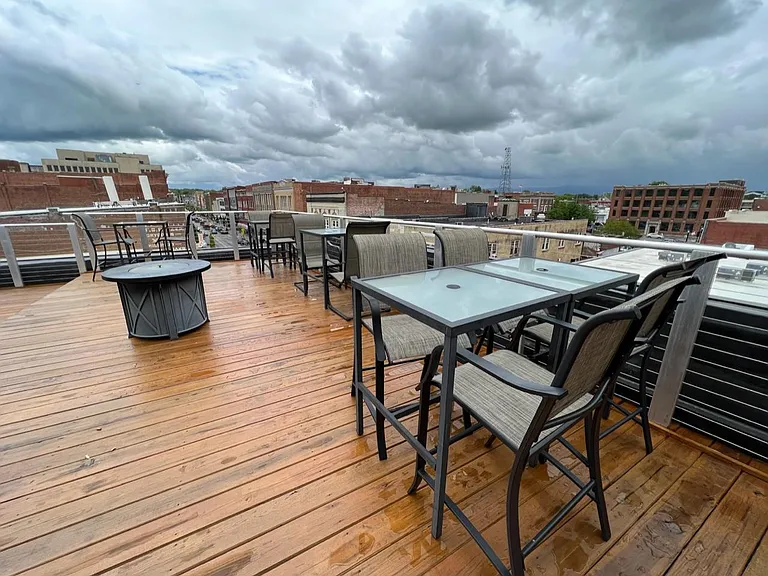 701 State St #202 — Photo 20