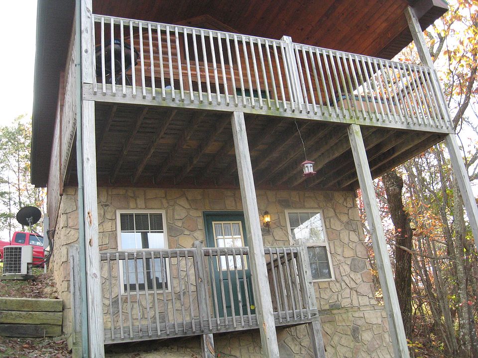 2nd image of 2418 Hatcher Mountain Rd