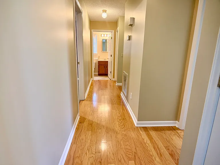 1086 Hickory Grove Church Rd — Photo 6