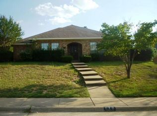 620 Heather Knoll Dr, Desoto, TX 75115
