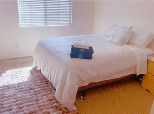 541 Bruin Dr #R3, Riverside, CA 92507