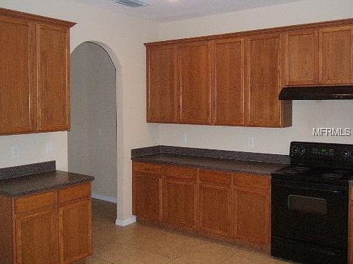 3rd image of 18005 Maui Isle Dr