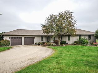 42W080 Hughes Rd, Elburn, IL 60119