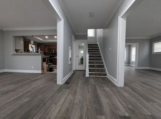 3258 E Overlook Rd, Cleveland Heights, OH 44118