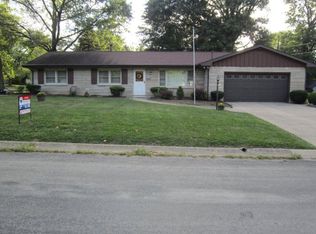 2802 East Rd, Danville, IL 61832