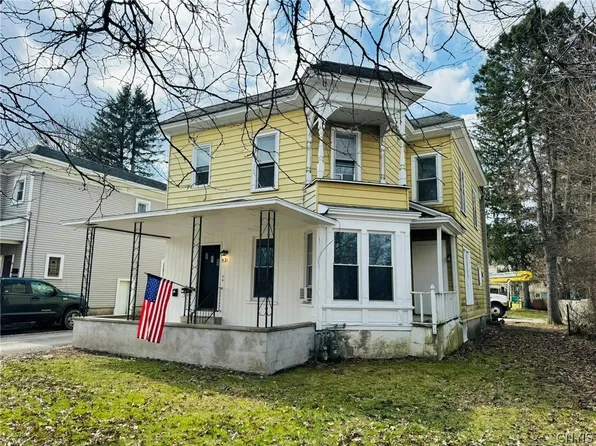 92 Pendleton St, Cortland, NY 13045