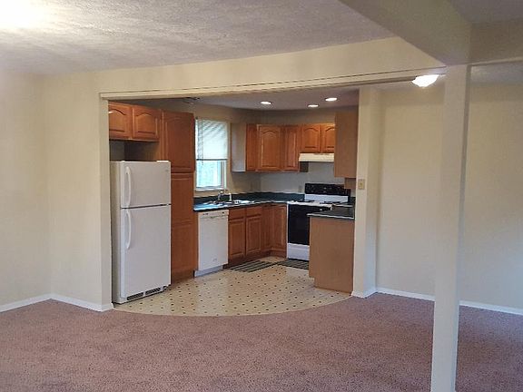 2nd image of 454 Livingston Ave