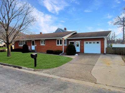2516 Vine STREET, La Crosse, WI, 54601