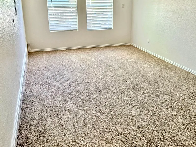 1220 Stuart Rd — Photo 4